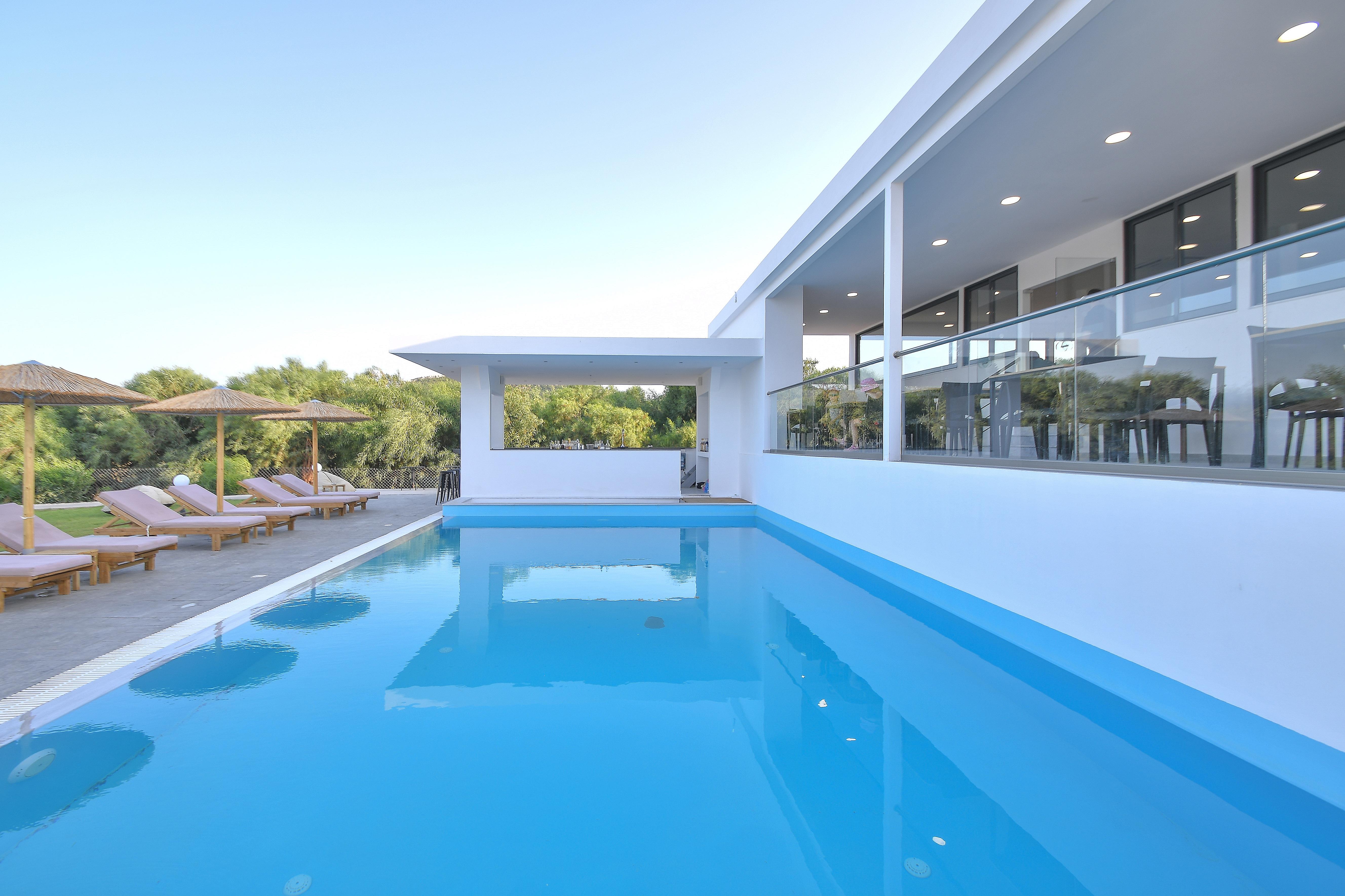 Evita Mare 4*