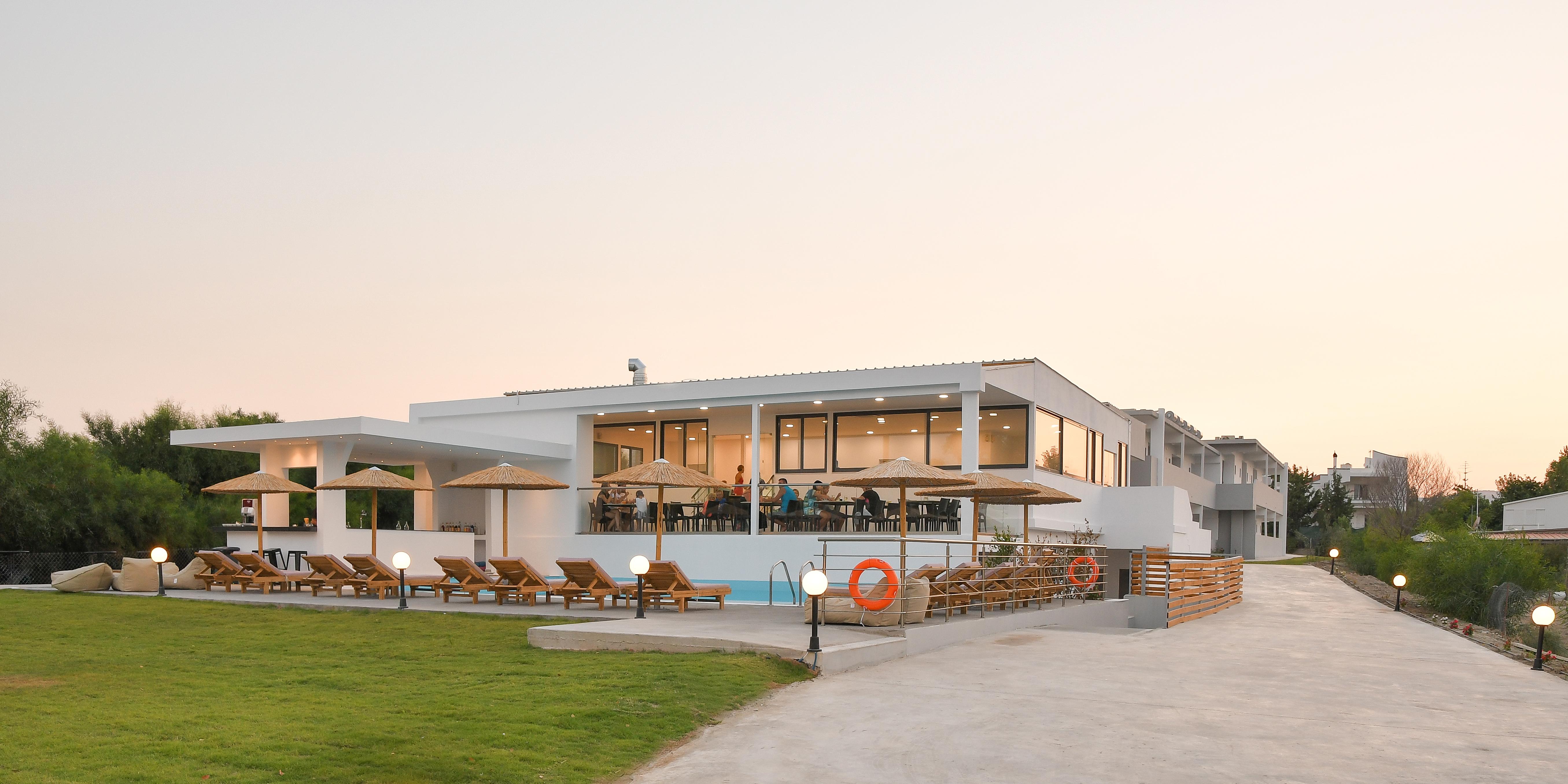 Evita Mare Hotel 4*